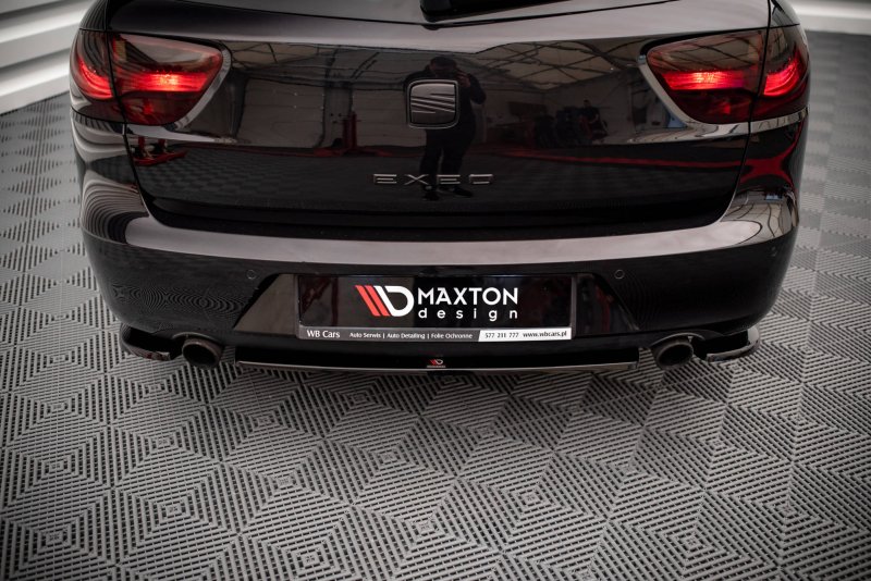 Maxton Mittlerer Diffusor Heck Ansatz für Seat Exeo schwarz Hochglanz SE-EX-1-K-RD1-G