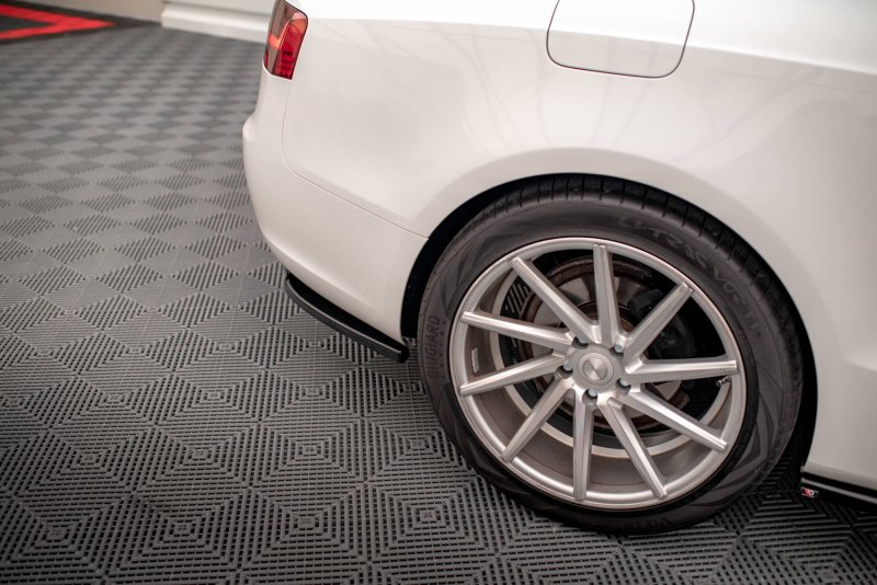 Maxton Mittlerer Diffusor Heck Ansatz DTM Look für Audi A5 Coupe 8T Facelift schwarz Hochglanz AU-A5-1F-RD1G+RSD1-G