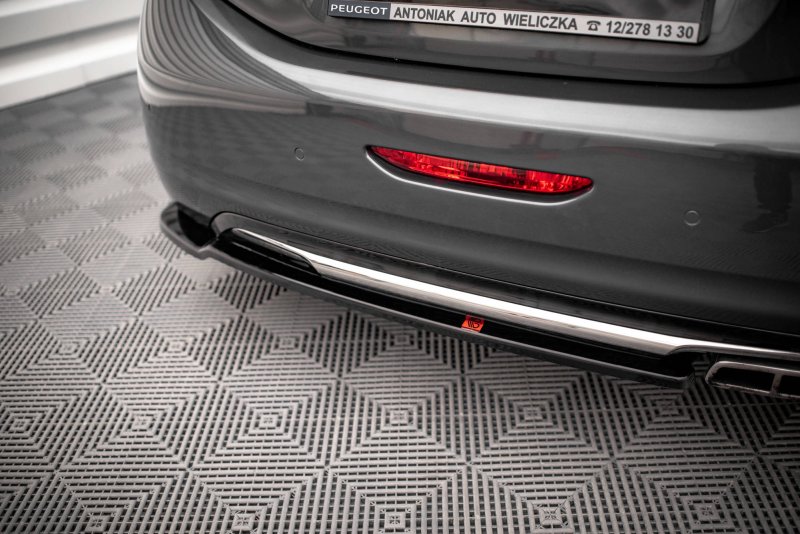 Maxton Heck Ansatz Flaps Diffusor für Peugeot 208 GTi Mk1 schwarz Hochglanz PE-208-1-GTI-RSD1-G