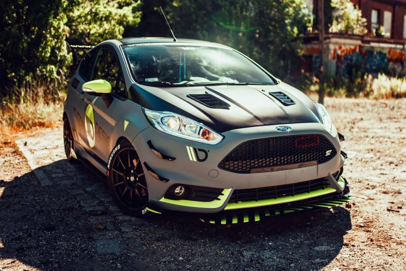 Maxton Stoßstangenflügel vorne (Canards) Ford Fiesta 7 ST Facelift  FO-FI-7F-ST-CAN1