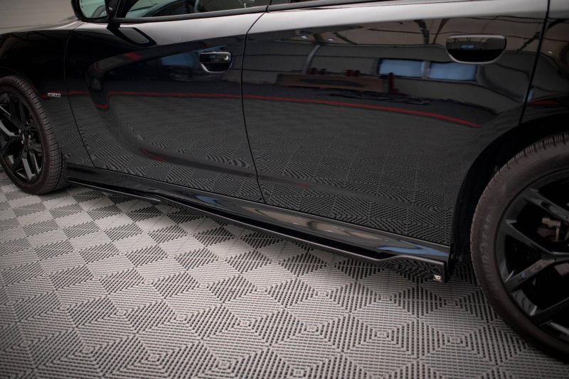 Maxton Seitenschweller Ansatz für Dodge Charger SRT Mk7 Facelift schwarz matt DO-CH-2-SRT-SD1-T