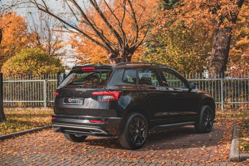 Maxton Spoiler CAP für Skoda Karoq Sportline schwarz Hochglanz SK-KA-1-SL-CAP1-G