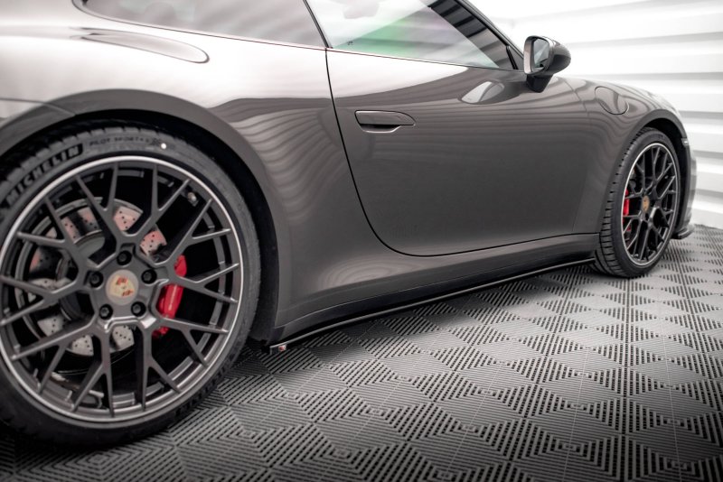 Maxton Seitenschweller Ansatz für Porsche 911 Carrera 4S 992 schwarz Hochglanz PO-911-992-CA-4S-SD1-G