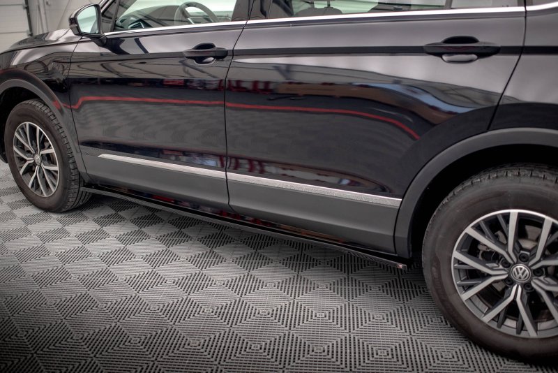Maxton Seitenschweller Ansatz für Volkswagen Tiguan Allspace Mk2 schwarz Hochglanz VW-TI-2-RLINE-LWB-SD1-G