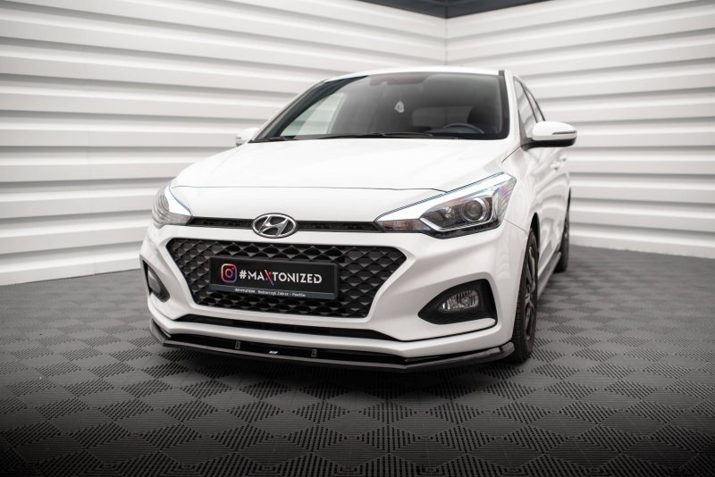 Maxton Front Ansatz V.1 für Hyundai I20 Mk2 Facelift schwarz Hochglanz HY-I20-2F-FD1-G