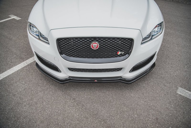 Maxton Front Ansatz für Jaguar XJ X351 Facelift schwarz Hochglanz JA-XJ-4F2-FD1-G