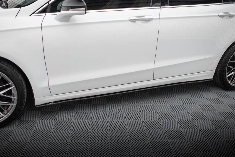 Maxton Street Pro Seitenschweller Ansatz Ford Mondeo Sport Mk5 Facelift / Fusion Sport Mk2 Facelift FOMO5FSPORTCNC-SD1B