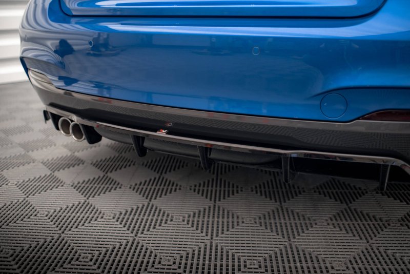 Maxton Mittlerer Diffusor Heck Ansatz DTM Look für BMW 2 M-Paket F22 schwarz Hochglanz BM-2-22-MPACK-RD1G+RD2-G