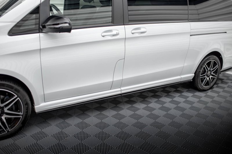 Maxton Seitenschweller Ansatz für Mercedes-Benz V-Klasse Extra Long AMG-Line W447 Facelift schwarz Hochglanz ME-V-447F-AMGLINE-XL-SD1A+B+C-G