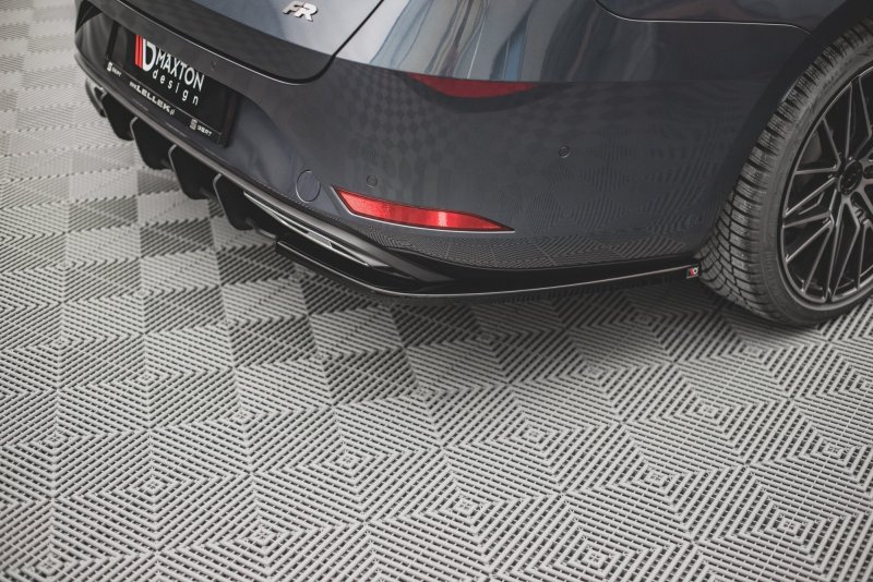 Maxton Heck Ansatz Flaps Diffusor für Seat Leon FR ST Mk4 schwarz Hochglanz SE-LE-4-FR-ST-RSD1-G