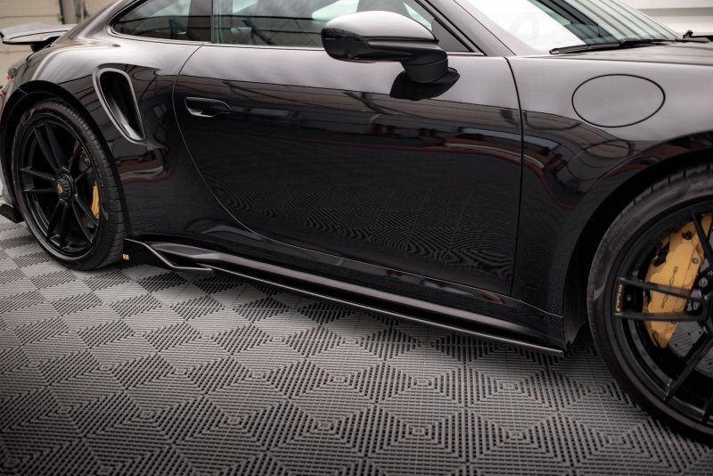 Maxton Seitenschweller Ansatz für Porsche 911 Turbo S 992 schwarz Hochglanz PO-911-992-TURBO-S-SD1-G