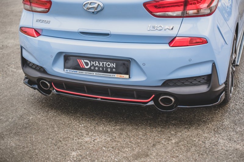 Maxton Mittlerer Diffusor Heck Ansatz für Hyundai I30 N Mk3 Hatchback schwarz Hochglanz HY-I30-3-N-RD1-G