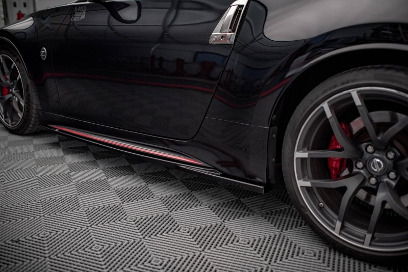 Maxton Seitenschweller Ansatz für V.2 für Nissan 370Z Nismo Facelift schwarz Hochglanz NI-370Z-NISMO-SD2-G