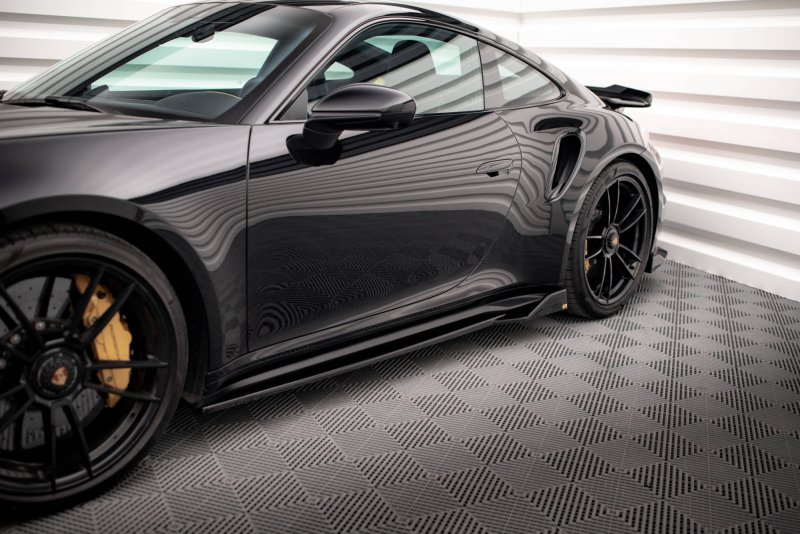 Maxton Seitenschweller Ansatz für Porsche 911 Turbo S 992 schwarz Hochglanz PO-911-992-TURBO-S-SD1-G