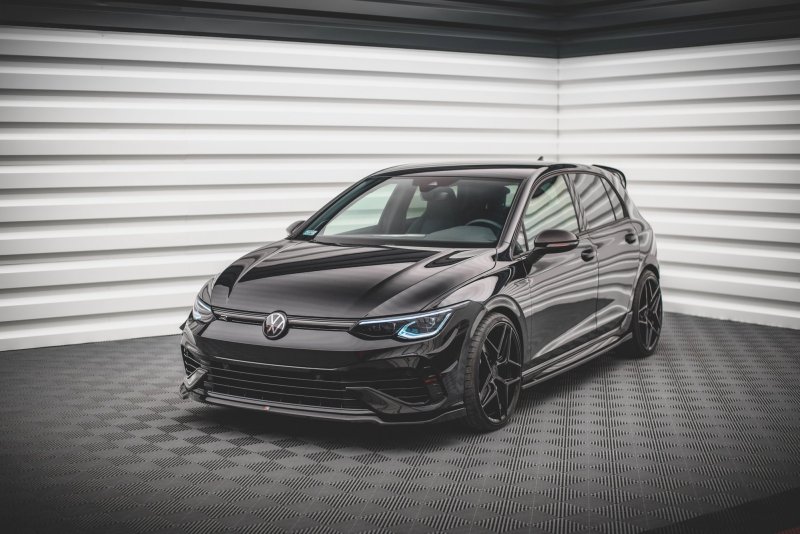 Maxton Front Ansatz V.6 für Volkswagen Golf R Mk8 schwarz Hochglanz VW-GO-8-R-FD6-G