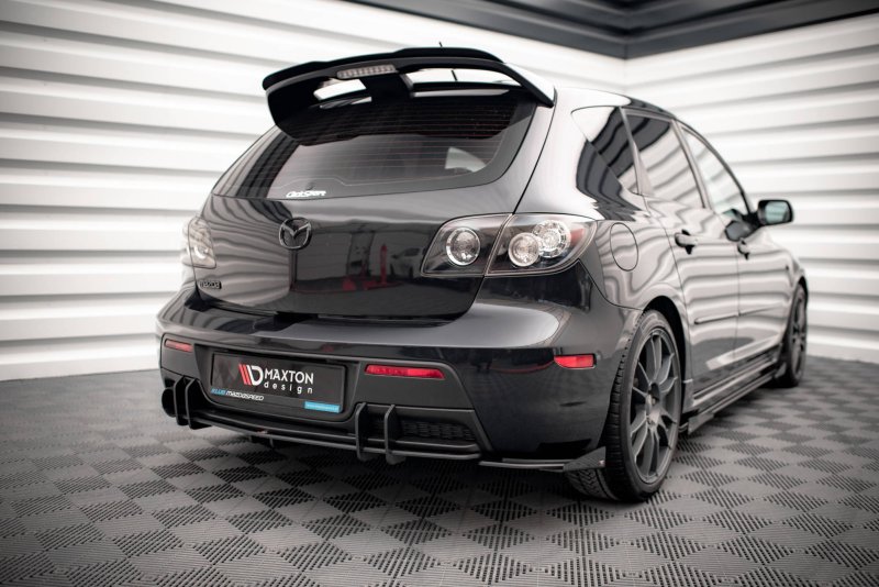 Maxton Hintere Seiten Flaps für Mazda 3 MPS Mk1 schwarz Hochglanz MA3MPS1CNC-RSF1-G