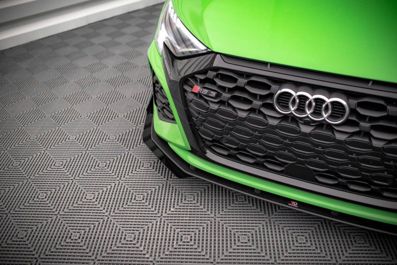 Maxton Front Flaps Audi RS3 8Y schwarz Hochglanz AURS38YCNC-FSF1-G