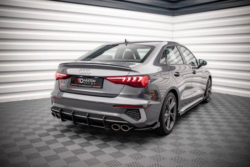 Maxton Street Pro Heck Ansatz Flaps Diffusor +Flaps für Audi S3 Limousine 8Y schwarz Hochglanz AUS38YSCNC-RSD1BRB+RSF1-G