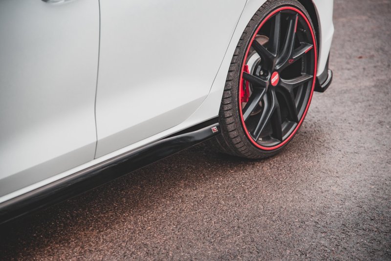 Maxton Seitenschweller Ansatz für V.3 für Volkswagen Golf 8 GTI schwarz Hochglanz VW-GO-8-GTI-SD3-G