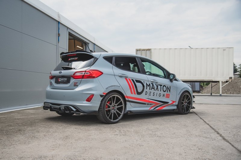 Maxton Side Front Stoßstangen Racing Flaps passend für Ford Fiesta Mk8 ST / ST-Line schwarz Hochglanz FOFI8STCNC-SF1-G