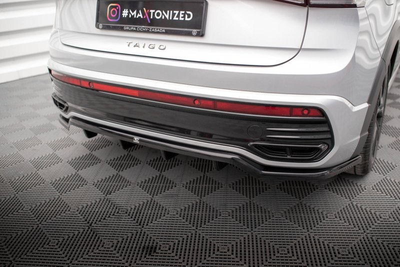 Maxton Mittlerer Diffusor Heck Ansatz DTM Look für Volkswagen Taigo R-Line Mk1 schwarz Hochglanz VW-TA-1-RLINE-RD1G+RD2-G