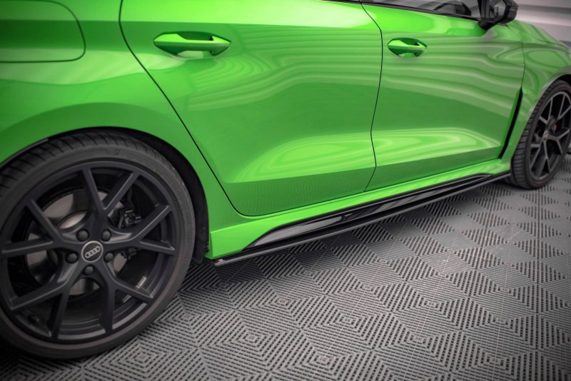 Maxton Street Pro Seitenschweller Ansatz für Audi RS3 Sportback 8Y AURS38YSCNC-SD1BRB