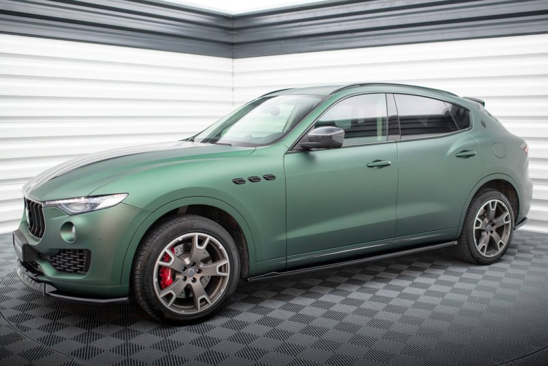 Maxton Seitenschweller Ansatz für Maserati Levante Mk1  schwarz Hochglanz MS-LE-1-SD1-G