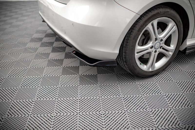 Maxton Heck Ansatz Flaps Diffusor V.1 für Mercedes-Benz A W176 schwarz Hochglanz ME-A-176-RSD1-G
