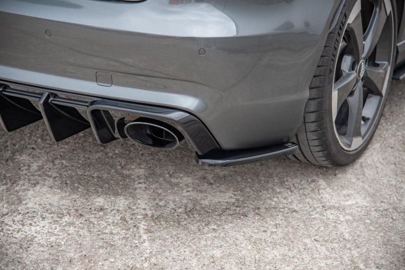 Maxton Heck Ansatz Flaps Diffusor V.2 für Audi RS3 8V Sportback schwarz Hochglanz AU-RS3-8V-RSD2-G