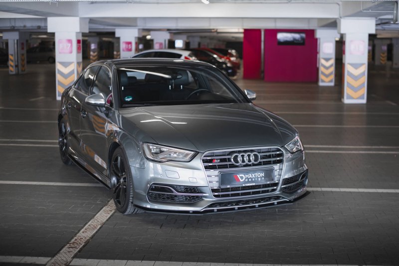 Maxton Street Pro Front Ansatz Audi S3 / A3 S-Line Limousine 8V AUS33SCNC-FD1BRB