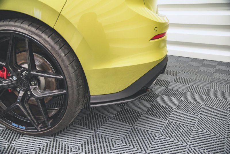 Maxton Racing Heck Ansatz Flaps Diffusor für Volkswagen Golf 8 GTI Clubsport VWGO8GTICSCNC-RSD1B