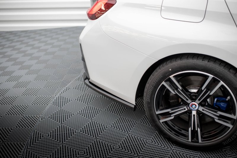 Maxton Heck Ansatz Flaps Diffusor für BMW M-Paket G20 / G21 Facelift schwarz Hochglanz BM-3-G20F-MPACK-RSD1-G