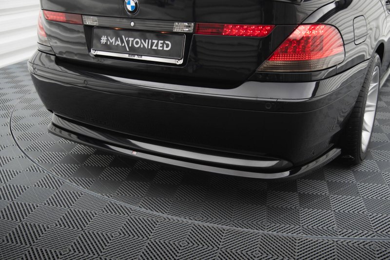 Maxton Mittlerer Cup Diffusor Heck Ansatz BMW 7 E65 schwarz Hochglanz BM-7-65-RD1-G