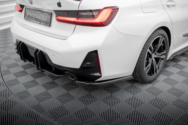 Maxton Heck Ansatz Flaps Diffusor für BMW M-Paket G20 / G21 Facelift schwarz Hochglanz BM-3-G20F-MPACK-RSD1-G