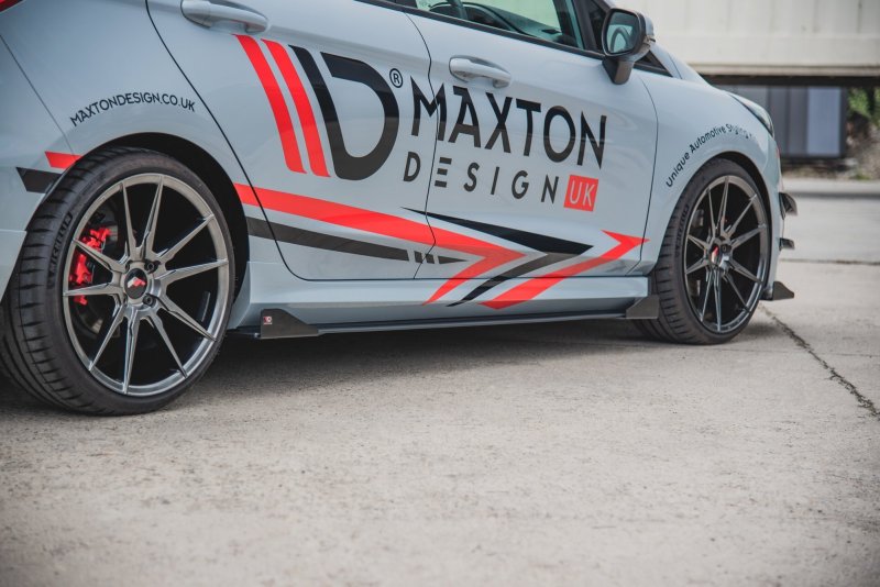 Maxton Side Front Stoßstangen Racing Flaps passend für Ford Fiesta Mk8 ST / ST-Line schwarz Hochglanz FOFI8STCNC-SF1-G