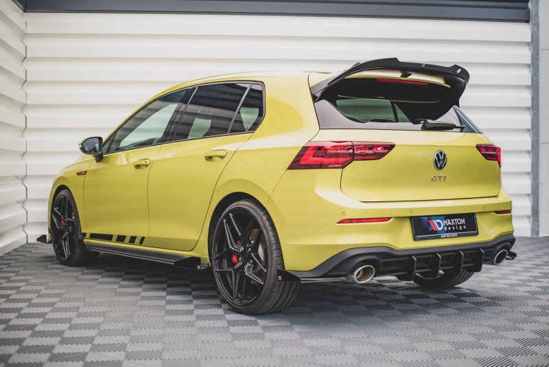 Maxton Hintere Seiten Flaps für Volkswagen Golf 8 GTI Clubsport schwarz Hochglanz VWGO8GTICSCNC-RSF1-G