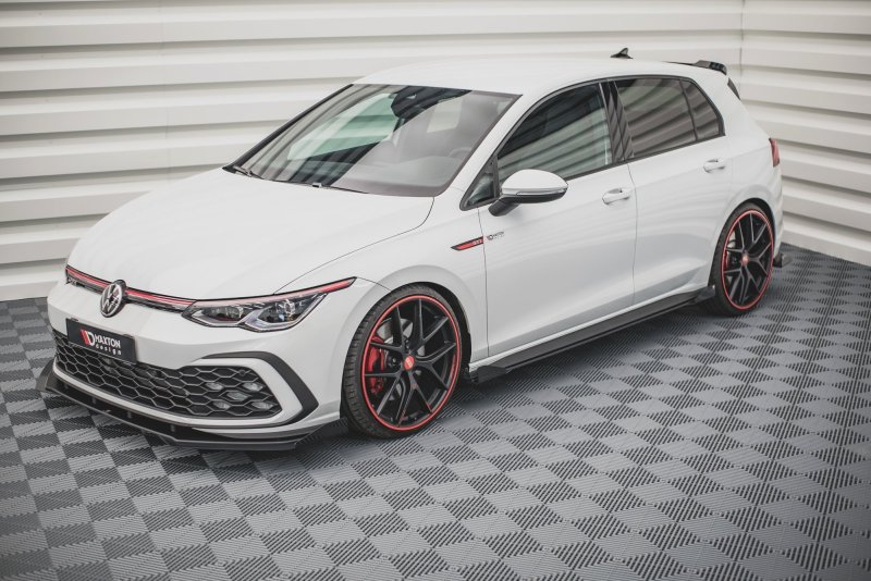 Maxton Racing Seitenschweller Ansatz + Flaps Volkswagen Golf 8 GTI / GTI Clubsport schwarz Hochglanz VWGO8GTICNC-SD1B+SRF1-G