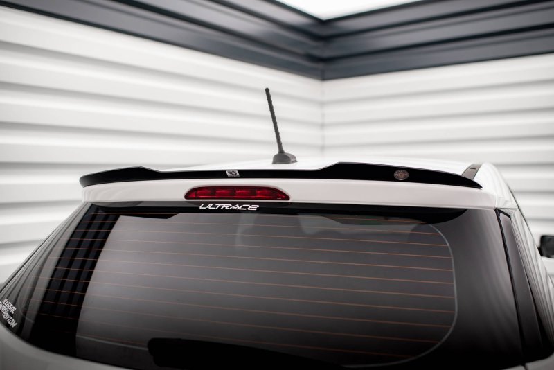 Maxton Spoiler CAP für Hyundai I20 Mk2 Facelift schwarz Hochglanz HY-I20-2F-CAP1-G