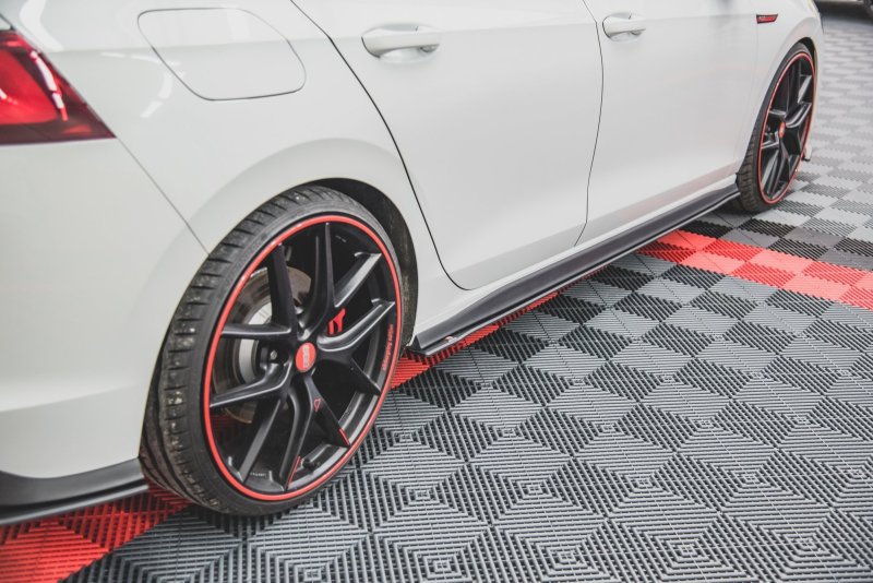 Maxton Racing Seitenschweller Ansatz für Volkswagen Golf 8 GTI / GTI Clubsport VWGO8GTICNC-SD1B
