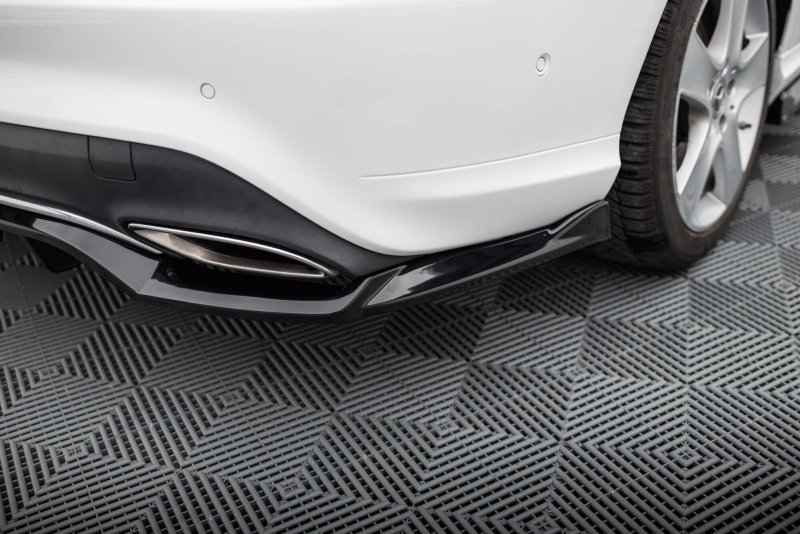 Maxton Mittlerer Cup Diffusor Heck Ansatz Mercedes-Benz CLA C117 Facelift schwarz Hochglanz ME-CLA-117F-RD1G+RD2-G