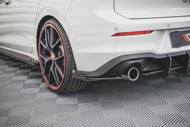 Maxton Racing Heck Ansatz Flaps Diffusor +Flaps für Volkswagen Golf 8 GTI schwarz Hochglanz VWGO8GTICNC-RSD1BRB+RSF1-G