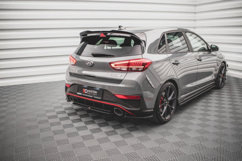 Maxton Mittlerer Diffusor Heck Ansatz für Hyundai I30 N Hatchback Mk3 Facelift schwarz Hochglanz HY-I30-3F-N-RD1-G