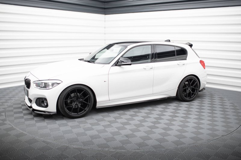 Maxton Seitenschweller Ansatz V.5 BMW 1er M-Paket / M140i F20 Facelift schwarz Hochglanz BM-1-F20F-M-SD4-G