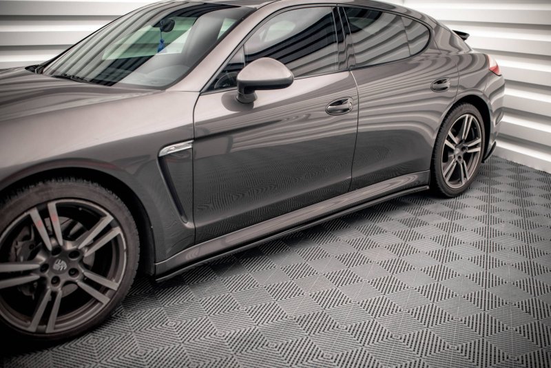 Maxton Seitenschweller Ansatz für V.2 für Porsche Panamera / Panamera Diesel / Panamera Turbo 970 schwarz Hochglanz PO-PA-970-SD2-G