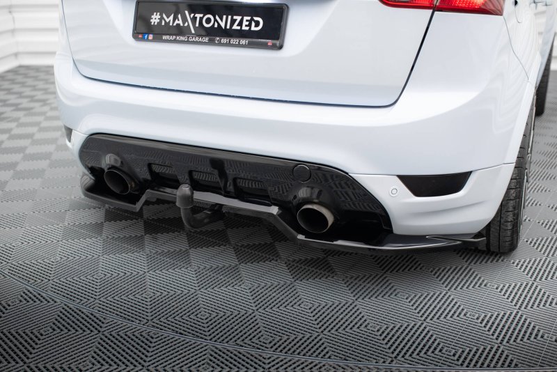 Maxton Mittlerer Cup Diffusor Heck Ansatz Ford Kuga ST Mk1 schwarz Hochglanz FO-KU-1-ST-RD1G+RD2-G