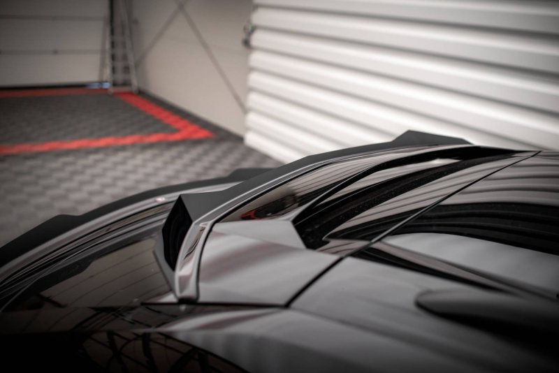 Preview: Maxton Höher Spoiler CAP für Lamborghini Urus Mk1 schwarz Hochglanz LA-UR-1-CAP1-G
