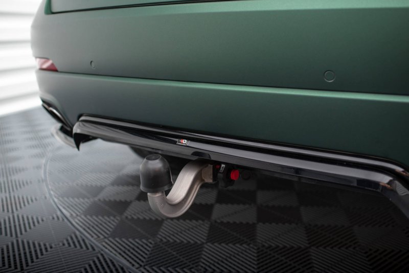 Maxton Mittlerer Diffusor Heck Ansatz DTM Look für Maserati Levante Mk1 schwarz Hochglanz MS-LE-1-RD1G+RD2-G