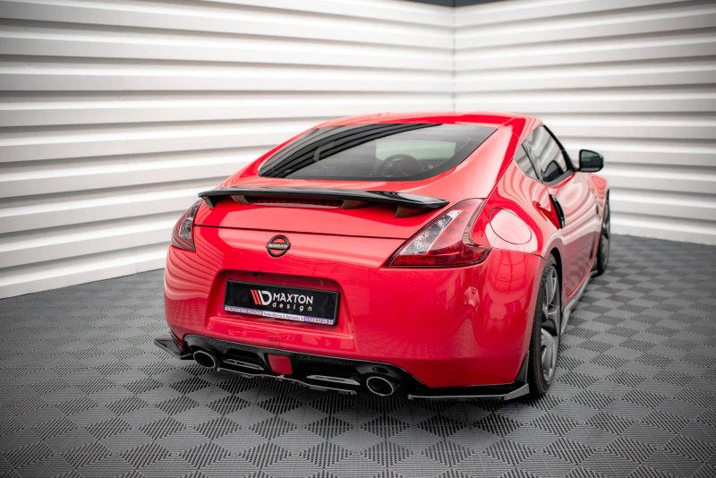 Maxton Mittlerer Diffusor Heck Ansatz V.2 für Nissan 370Z  schwarz Hochglanz NI-370F-RD1-G