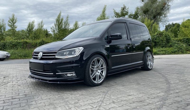 Maxton Seitenschweller Ansatz für Volkswagen Caddy Mk. 4 schwarz Hochglanz VW-CA-4-SD1-G