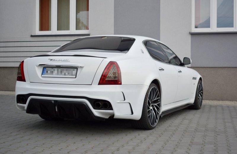 Maxton Seitenschweller Ansatz für MASERATI QUATTROPORTE MK5 FACELIFT schwarz Hochglanz MS-QP-5-SD1-G